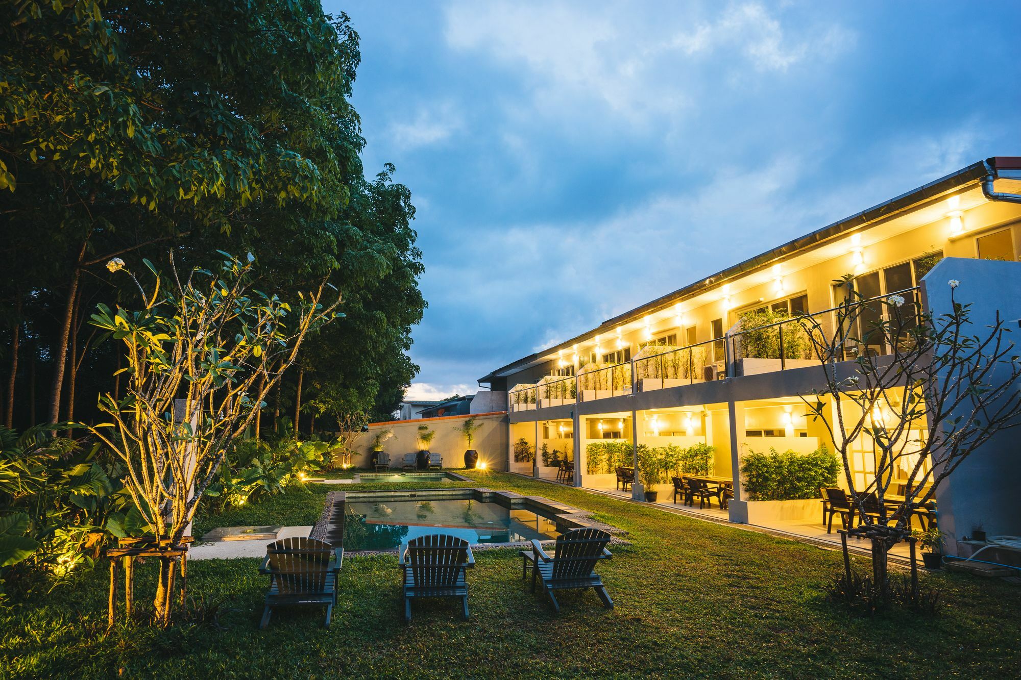 Villa Isara Khao Lak Exterior foto